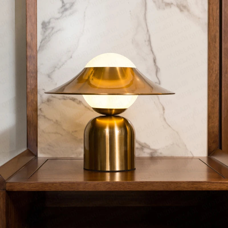 Lampe De Chevet Dore Blanc
