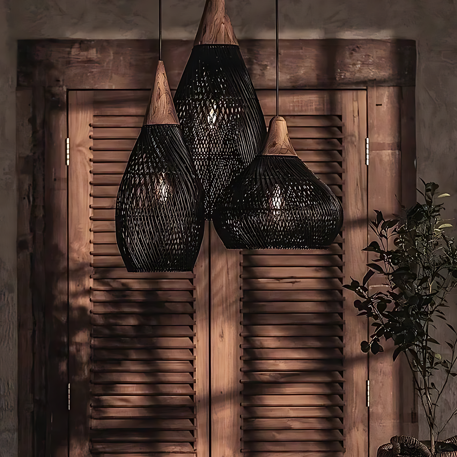 Lustre Rotin Noir